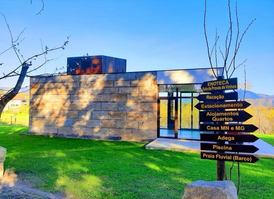 Quinta Da Chouza Agroturismo E Enoturismo 塞洛里库迪巴什图 外观 照片