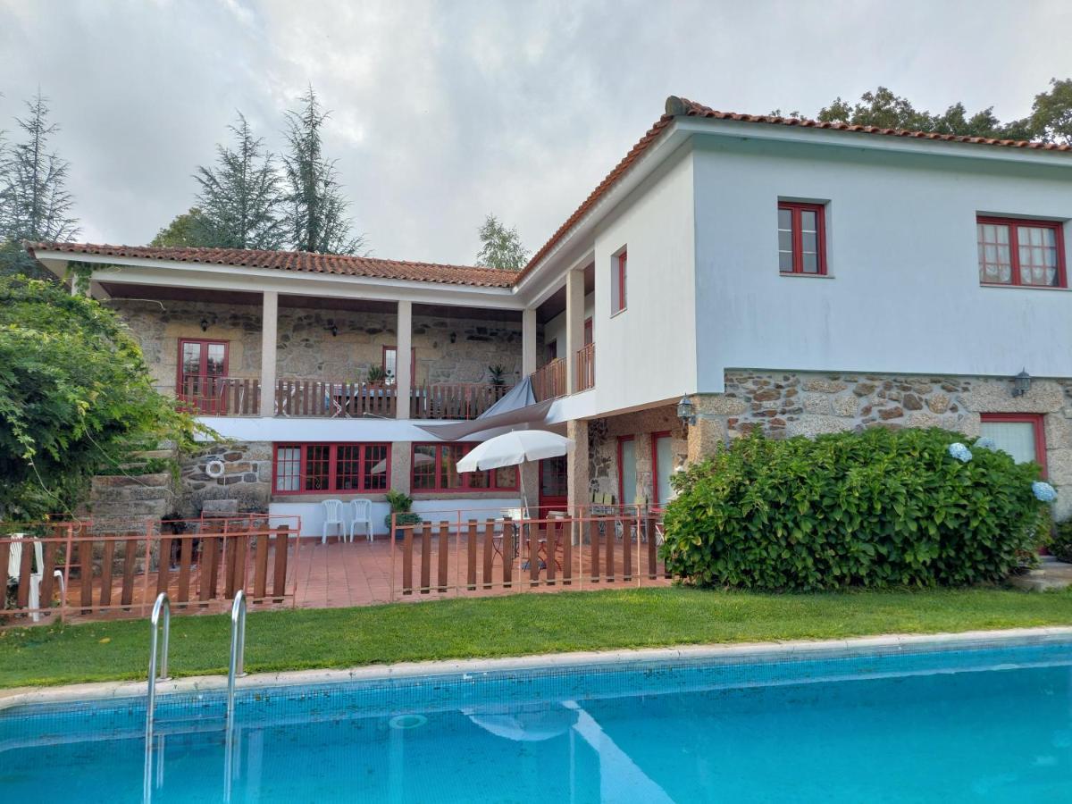 Quinta Da Chouza Agroturismo E Enoturismo 塞洛里库迪巴什图 外观 照片