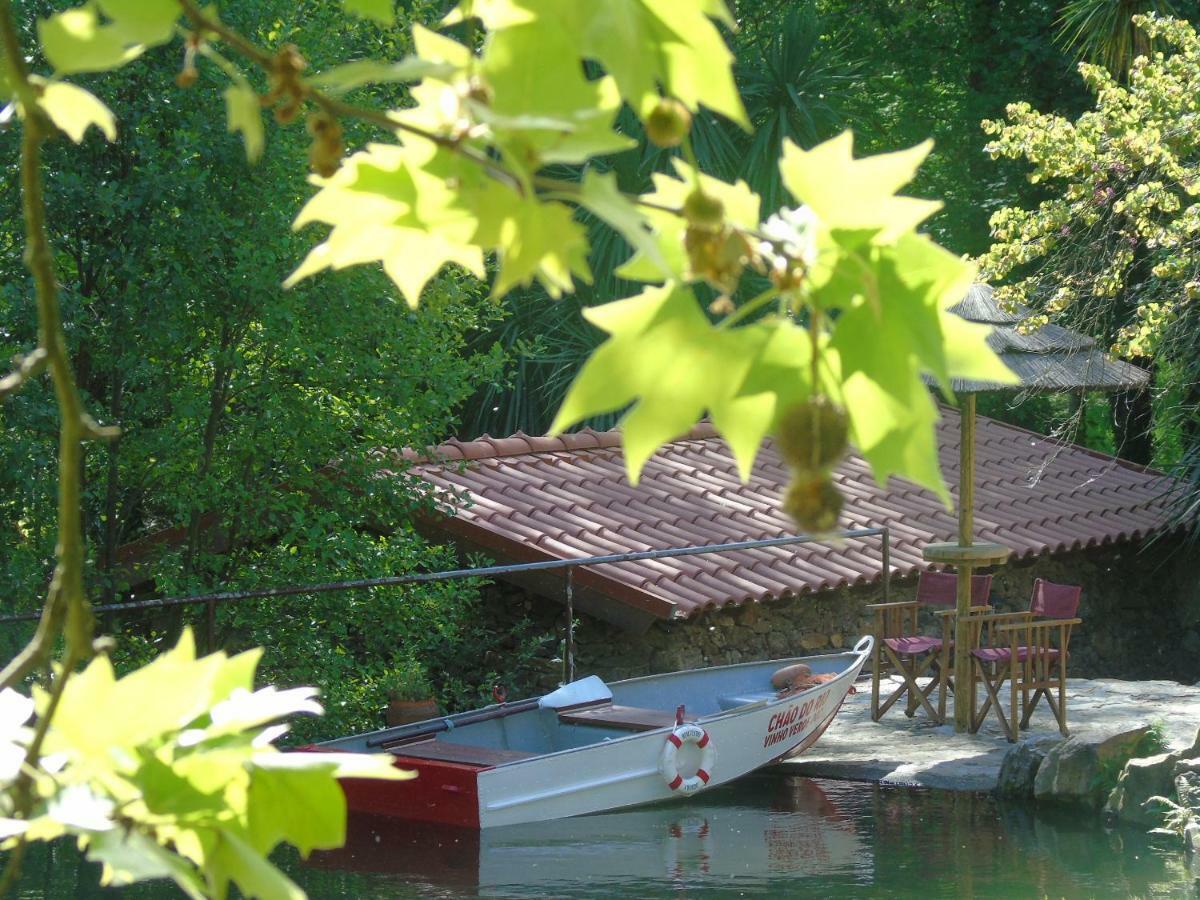 Quinta Da Chouza Agroturismo E Enoturismo 塞洛里库迪巴什图 外观 照片
