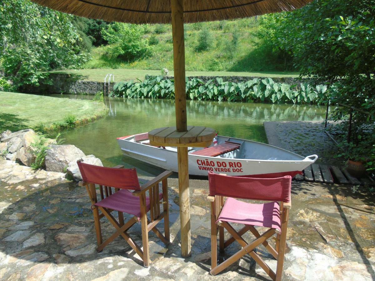 Quinta Da Chouza Agroturismo E Enoturismo 塞洛里库迪巴什图 外观 照片